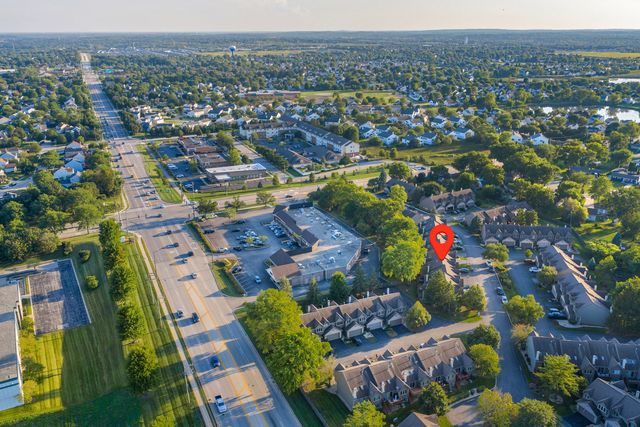 955 Ascot Drive, Elgin, IL 60123