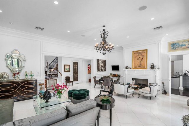 7172 Valencia Drive, Boca Raton, FL 33433