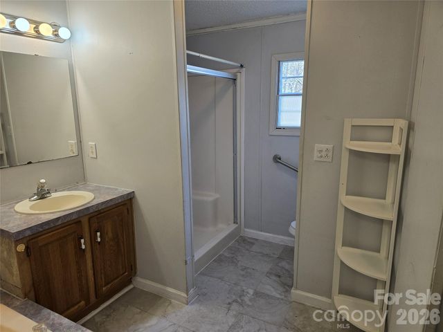 285 Skyuka Road, Statesville, NC 28677