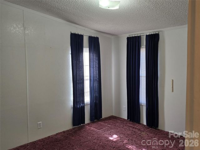 285 Skyuka Road, Statesville, NC 28677