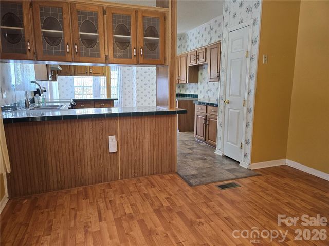 285 Skyuka Road, Statesville, NC 28677