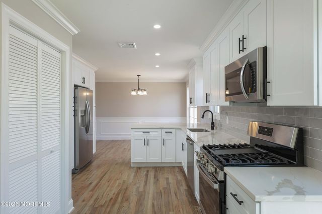 65 Glenn Drive, Brick, NJ 08723