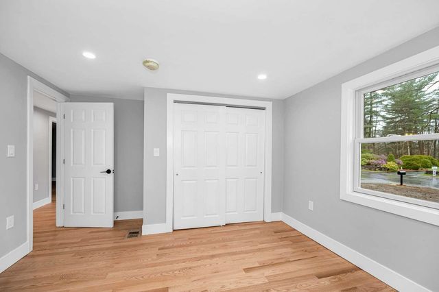 4 Tina Avenue, Pelham, NH 03076