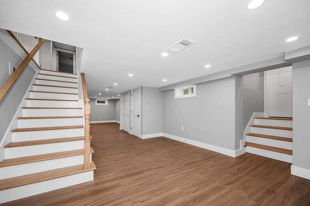 4 Tina Avenue, Pelham, NH 03076