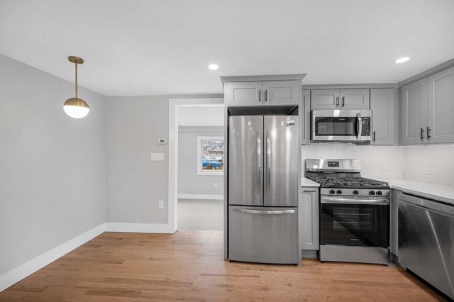 4 Tina Avenue, Pelham, NH 03076