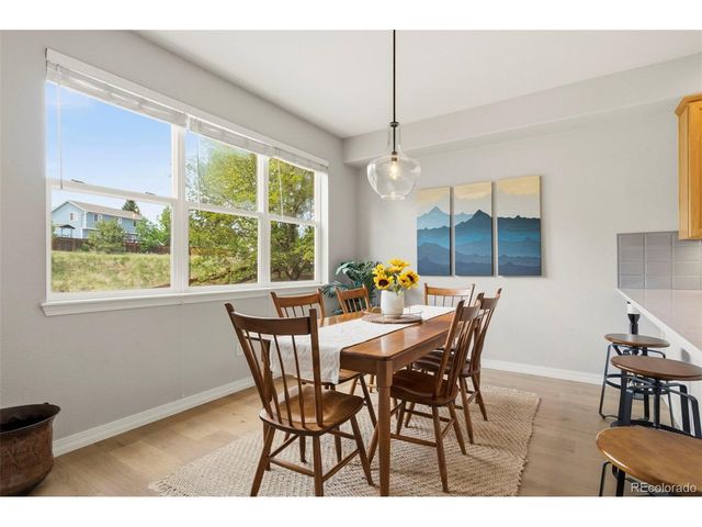 689 Wild Ridge Ln, Lafayette, CO 80026