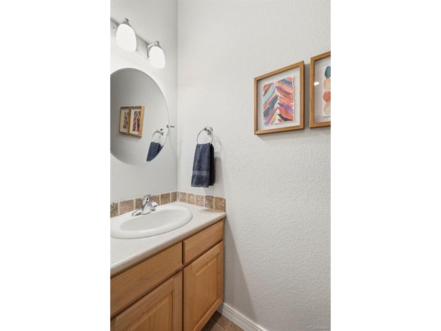 689 Wild Ridge Ln, Lafayette, CO 80026