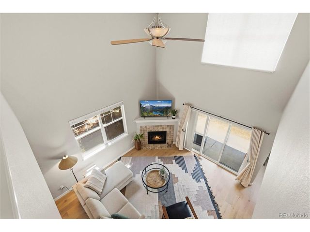 689 Wild Ridge Ln, Lafayette, CO 80026