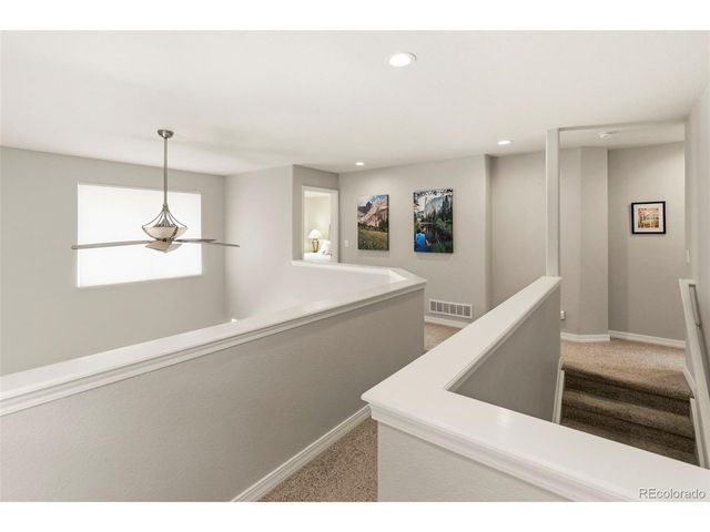 689 Wild Ridge Ln, Lafayette, CO 80026