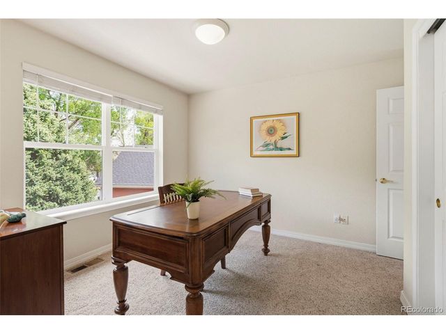 689 Wild Ridge Ln, Lafayette, CO 80026