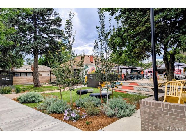689 Wild Ridge Ln, Lafayette, CO 80026