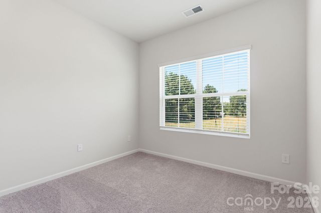 4628 Lakeview Road, Charlotte, NC 28216