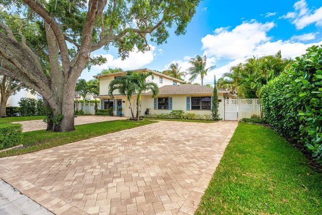2103 N Palm Circle, North Palm Beach, FL 33408