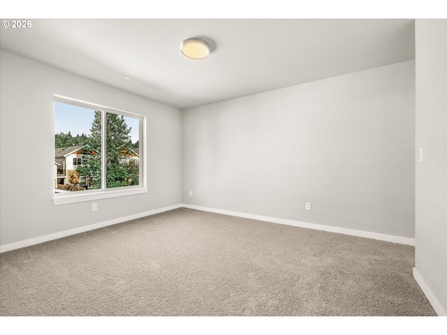 165 Nw MAWRCREST Ave, Gresham, OR 97030