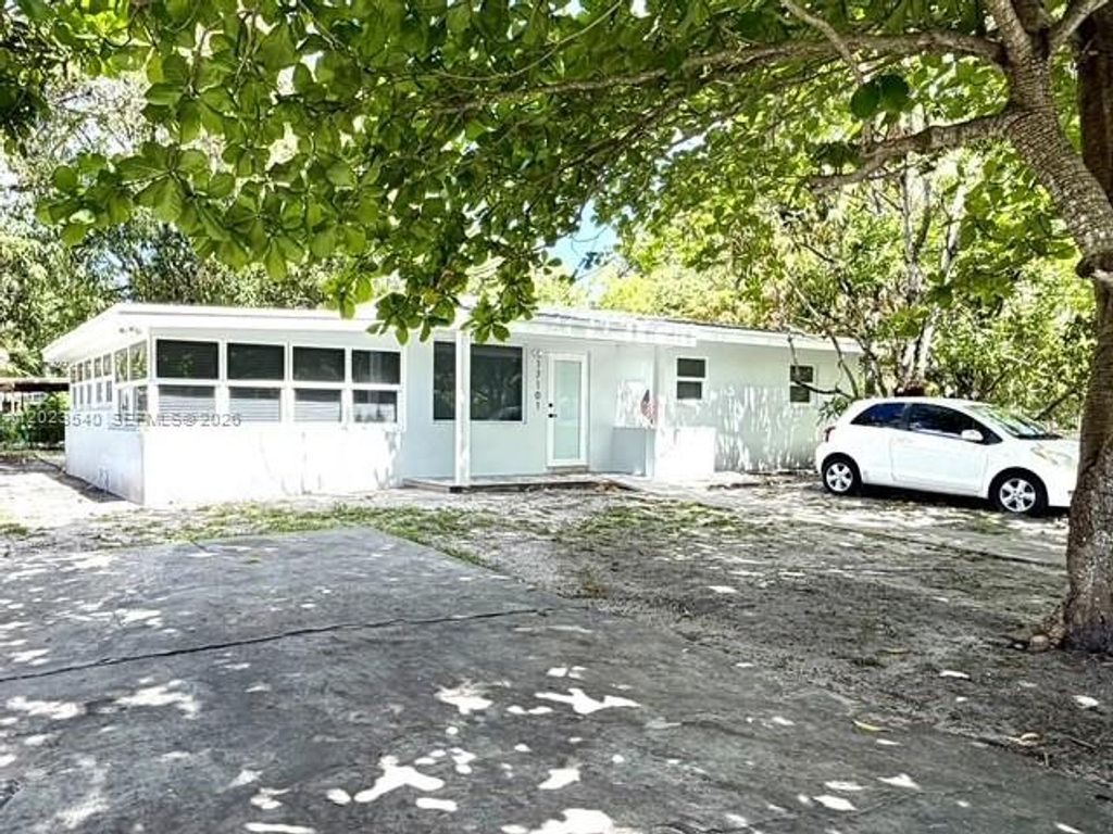 17101 NW 29th Place, Miami Gardens, FL 33056