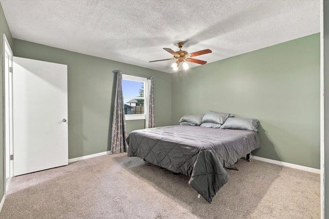 14651 MEADOWBROOK Lane, Council Bluffs, IA 51503