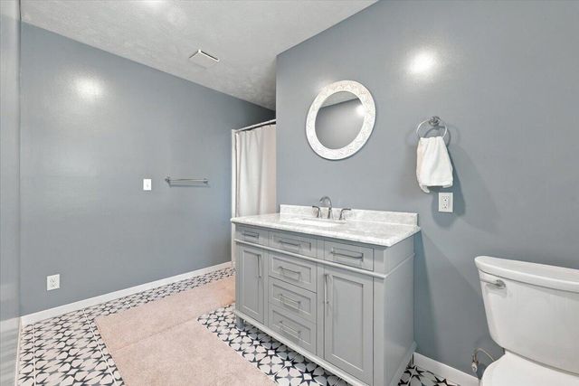 14651 MEADOWBROOK Lane, Council Bluffs, IA 51503