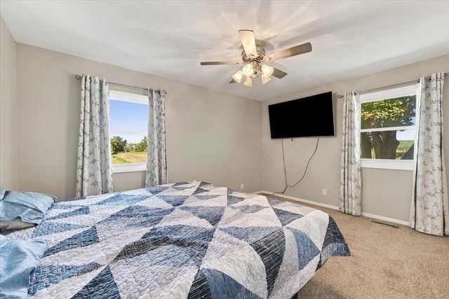 14651 MEADOWBROOK Lane, Council Bluffs, IA 51503