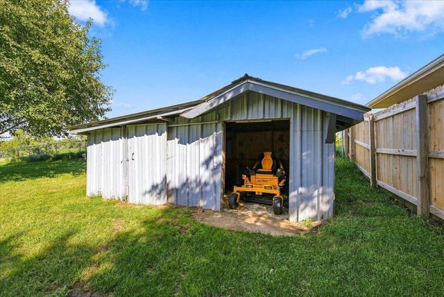 14651 MEADOWBROOK Lane, Council Bluffs, IA 51503