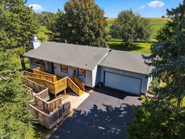 14651 MEADOWBROOK Lane, Council Bluffs, IA 51503