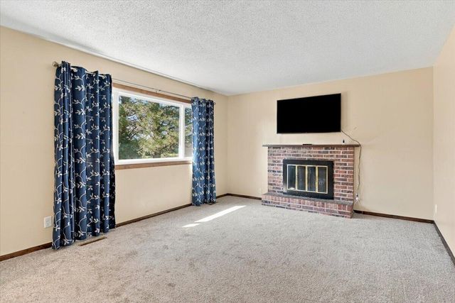 14651 MEADOWBROOK Lane, Council Bluffs, IA 51503
