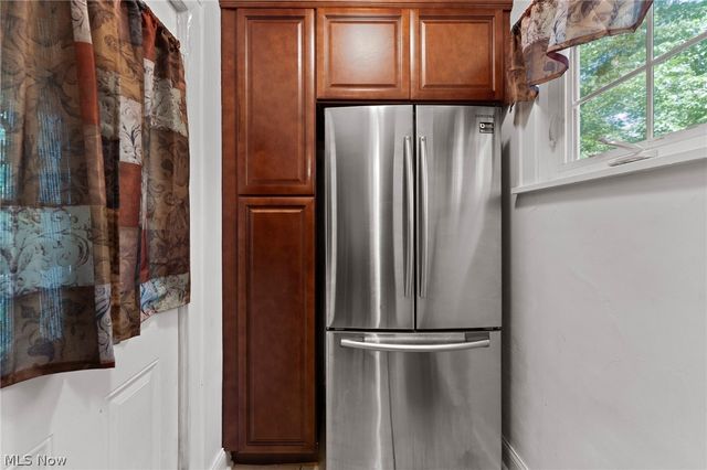 1660 Maple Road, Cleveland Heights, OH 44121