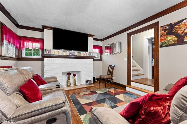 1660 Maple Road, Cleveland Heights, OH 44121