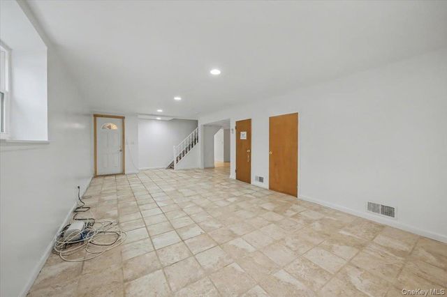 39 Claire Avenue, New Rochelle, NY 10804