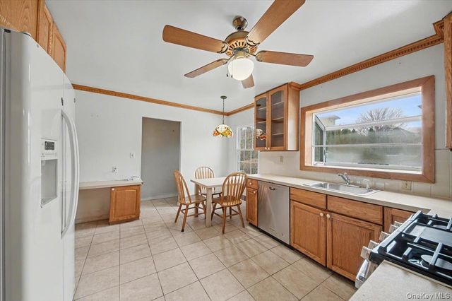 39 Claire Avenue, New Rochelle, NY 10804