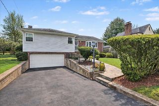 39 Claire Avenue, New Rochelle, NY 10804