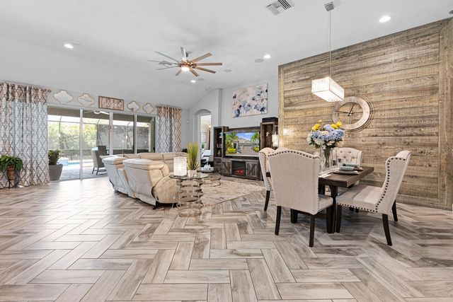 7702 PARADISO DRIVE, Apollo Beach, FL 33572