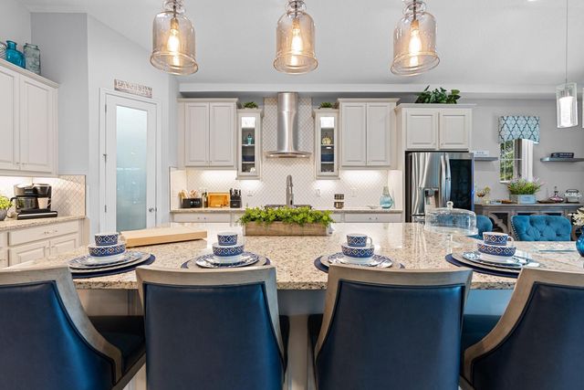 7702 PARADISO DRIVE, Apollo Beach, FL 33572