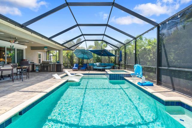 7702 PARADISO DRIVE, Apollo Beach, FL 33572