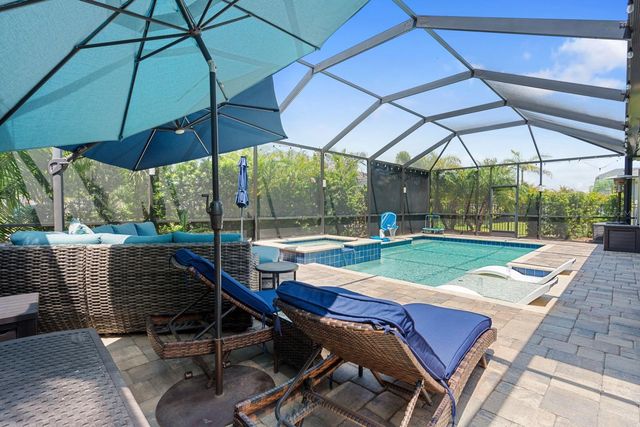 7702 PARADISO DRIVE, Apollo Beach, FL 33572