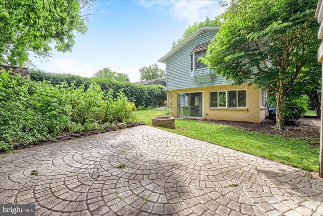 830 KING ST, Palmyra, PA 17078