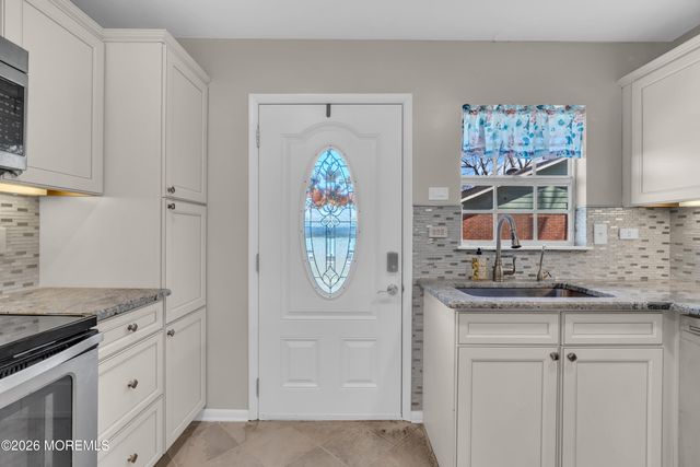 62F Buckingham Drive 100f, Lakewood, NJ 08701