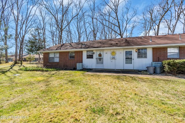 62F Buckingham Drive 100f, Lakewood, NJ 08701