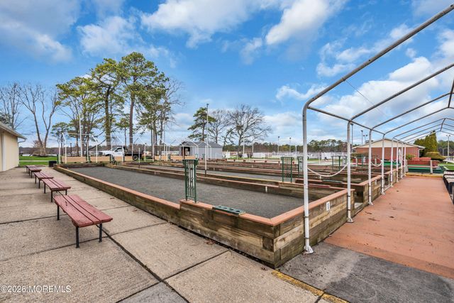 62F Buckingham Drive 100f, Lakewood, NJ 08701