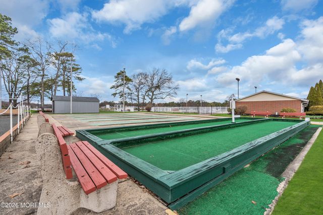 62F Buckingham Drive 100f, Lakewood, NJ 08701