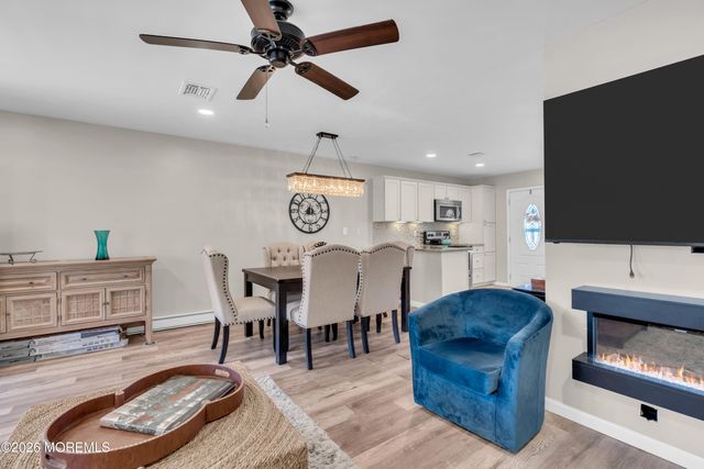 62F Buckingham Drive 100f, Lakewood, NJ 08701