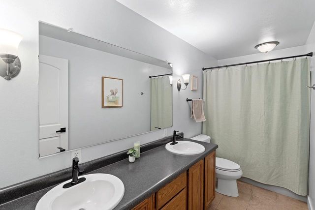 1061 PATRICK COURT, Neenah, WI 54956