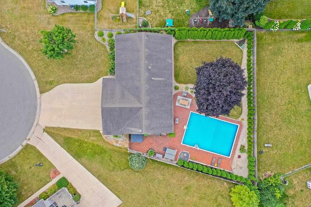 1061 PATRICK COURT, Neenah, WI 54956