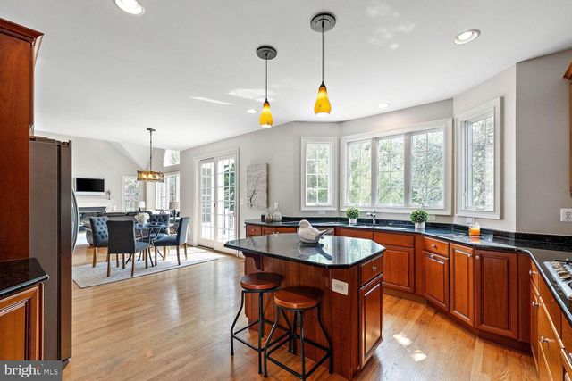 11 DEVONSHIRE CT, Wilmington, DE 19807
