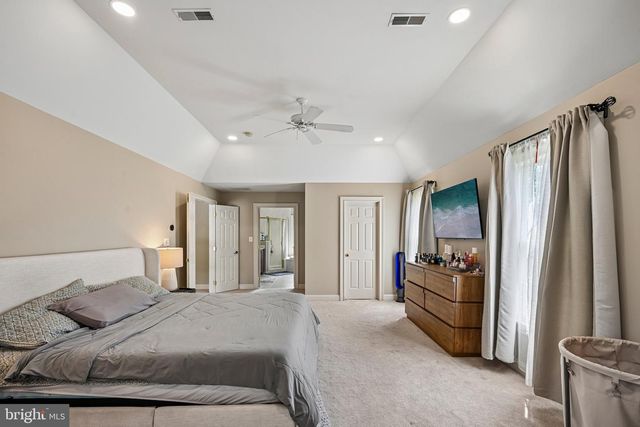 11 DEVONSHIRE CT, Wilmington, DE 19807