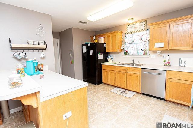 12437 Havenwood Dr, Denham Springs, LA 70726
