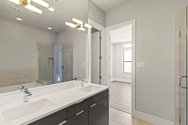 1613 Wheeler Street A, Houston, TX 77004