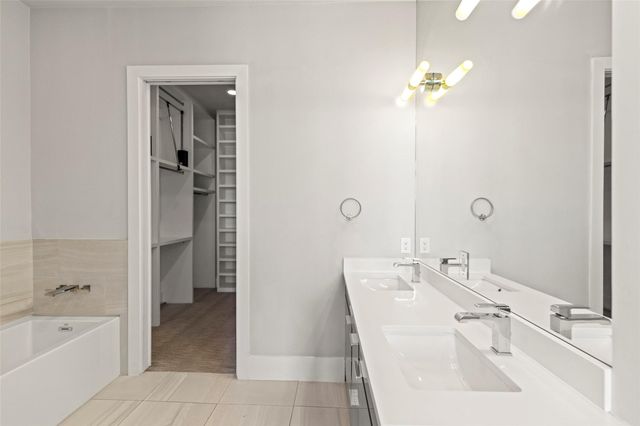 1613 Wheeler Street A, Houston, TX 77004