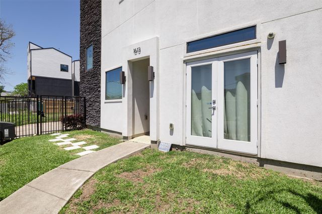 1613 Wheeler Street A, Houston, TX 77004