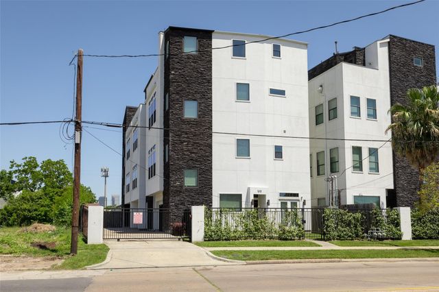 1613 Wheeler Street A, Houston, TX 77004