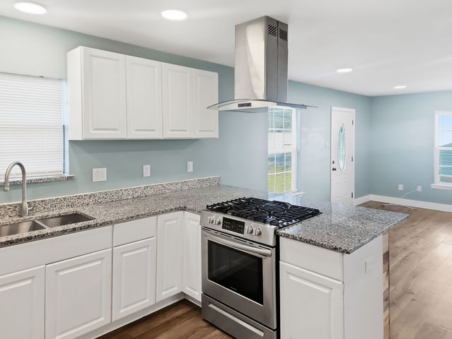 110 Ramsey Avenue, Cleburne, TX 76031